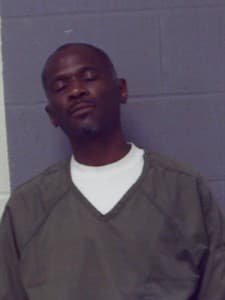 Larmonte Perez Davis mugshot