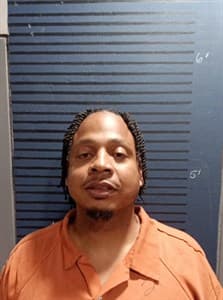 Adrian Levern Ray mugshot