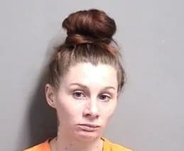 Alyssa Kate Worthington mugshot