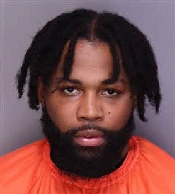 Donovin Adams mugshot