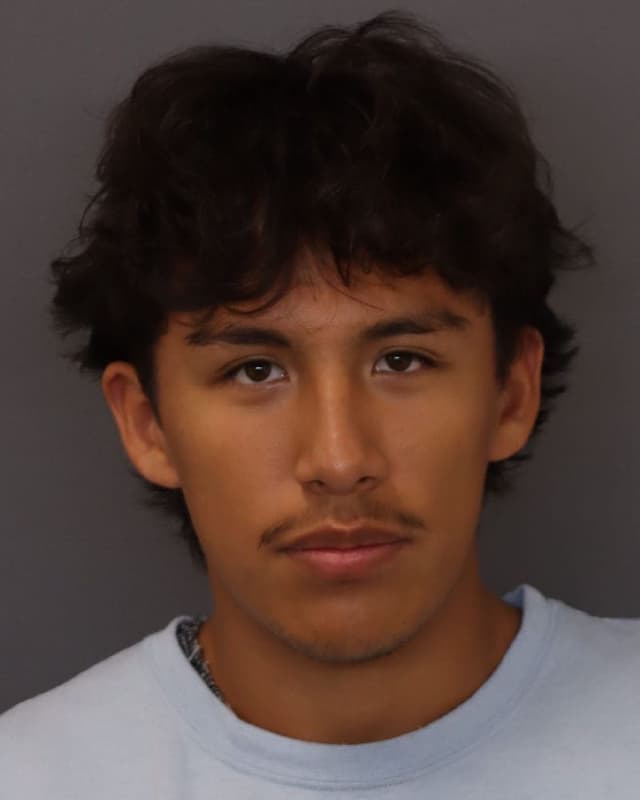 Eddie Roberto Cotorra Valencia mugshot
