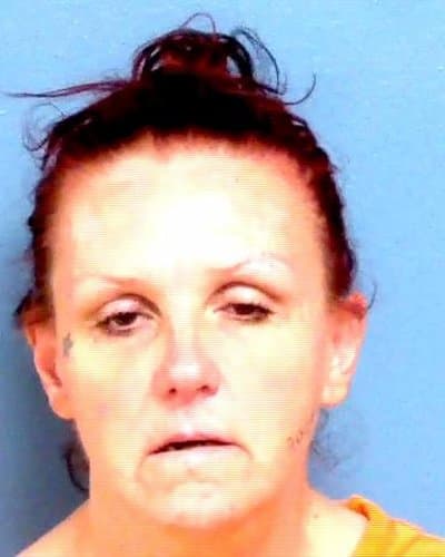 AMY BRATTON mugshot