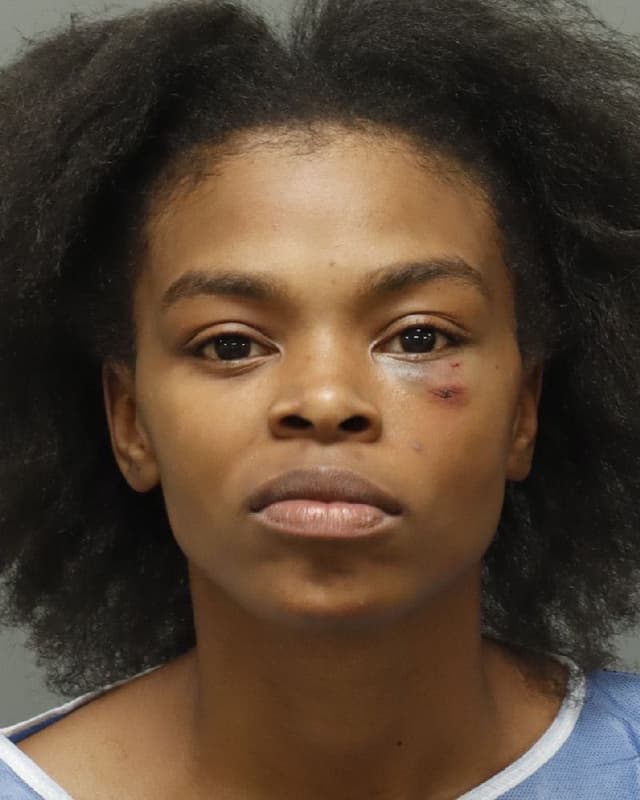 TAASIA MONAE ARMSTRONG mugshot